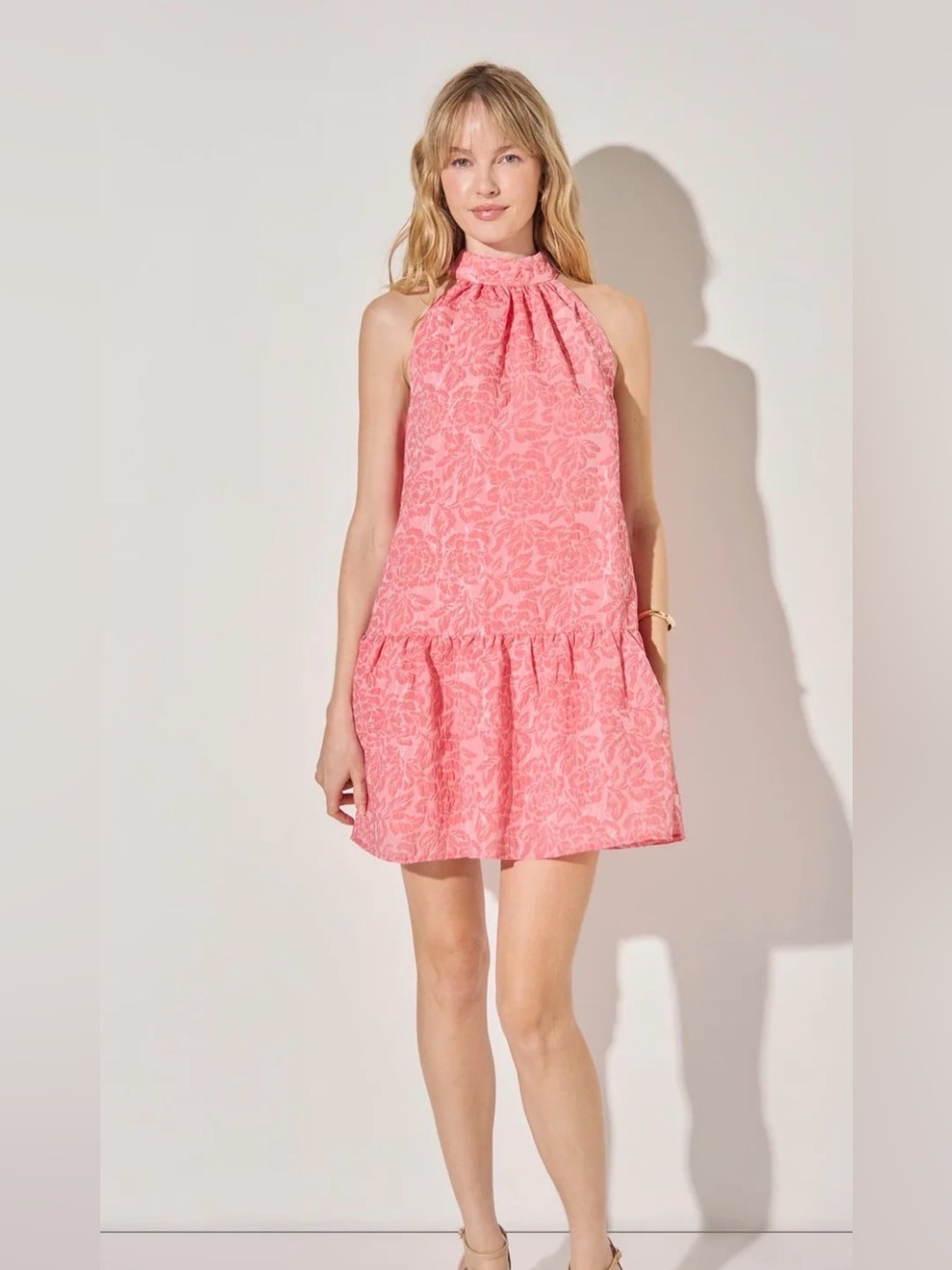 La’ Ven Coral Pink Halter Ruffle Hem Mini Dress (NWOT)